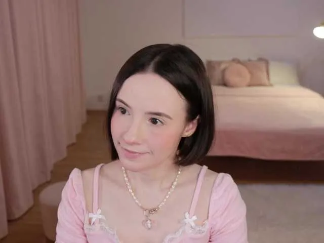 -FemaleEssence- Image 7