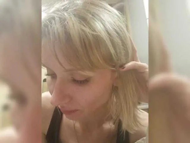 -KittY-'s Thumb Image