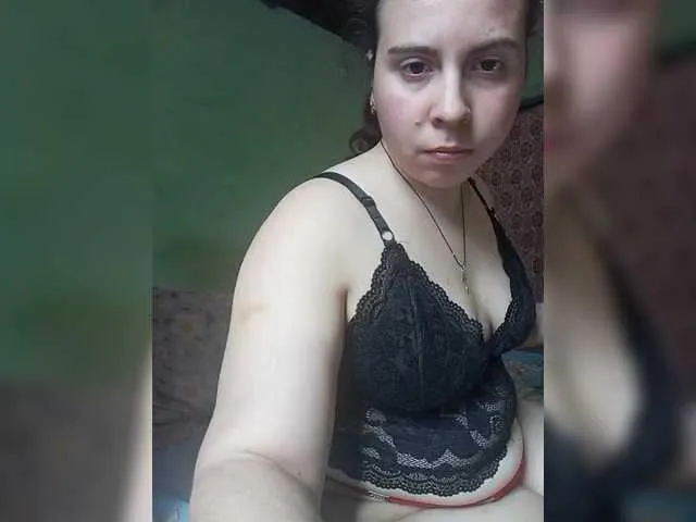 6QUEEN's Thumb Image