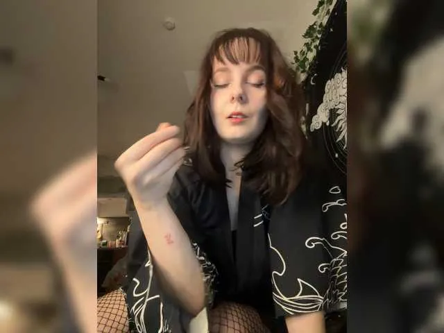 Alice311's Thumb Image