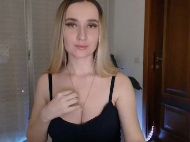 Alina-Lovely's Thumb Image