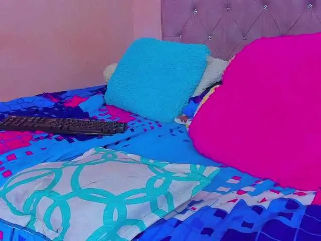 AmyAndAlex Image 13