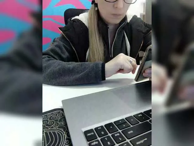 Angelinamik Image 16