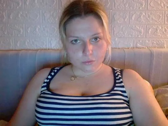 BritneyBlond Image 17