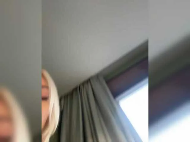 brunet-malibu's Thumb Image