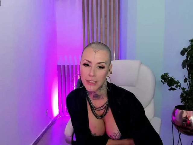 GinebraFox's Thumb Image