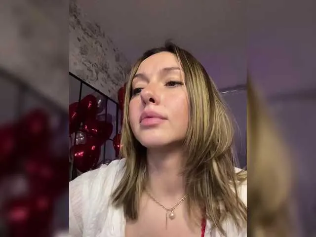 LOVEIS-'s Thumb Image