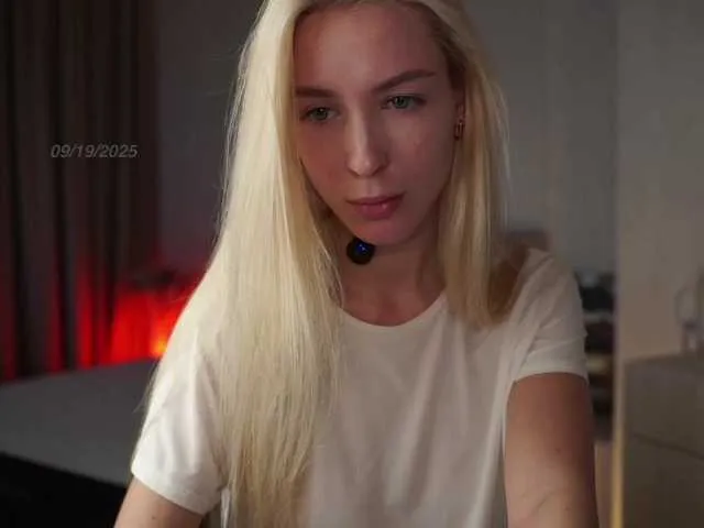 Lovely-Olivia Image 16