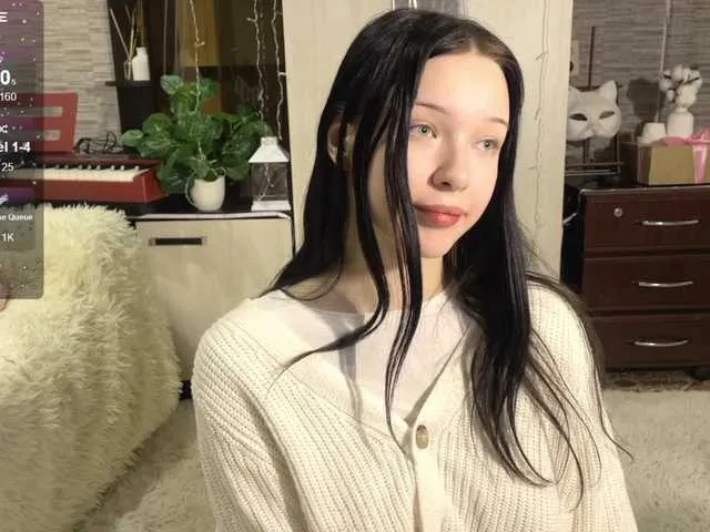 michelle-roze Image 3