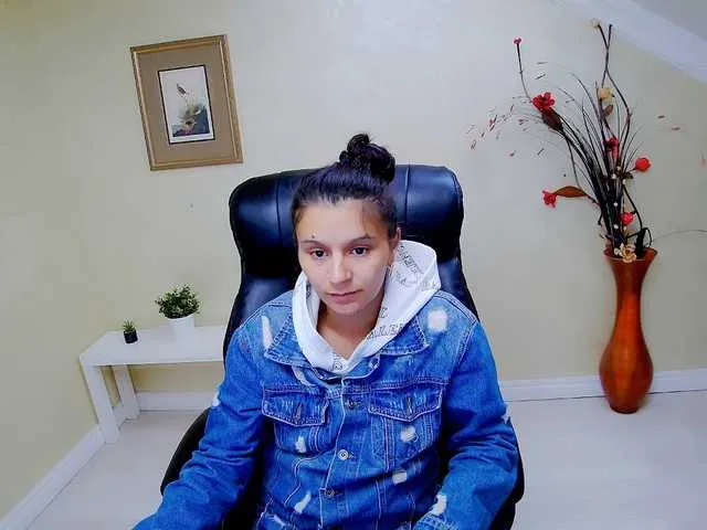 Pervertqueen Image 6