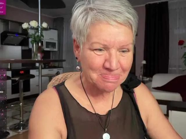 roxana-brooks's Thumb Image