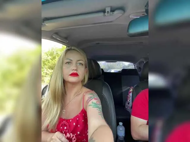 TotheMoonandBack Image 2