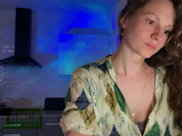 Vvv-lifffe's Thumb Image