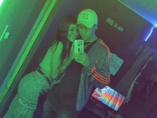 COUPLE25_33's Thumb Image