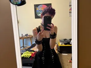 GothRaveBae's Thumb Image